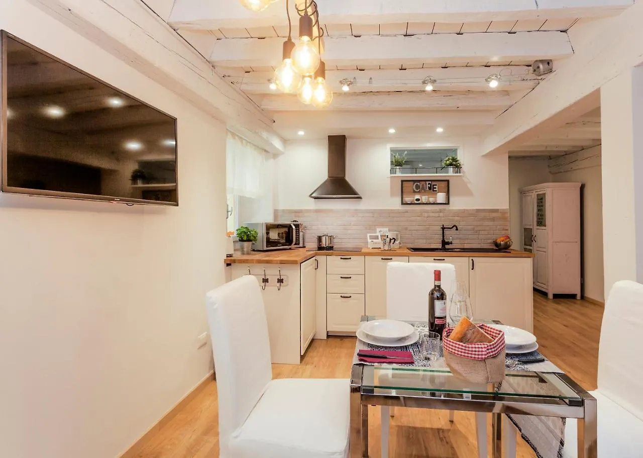 Tornabuoni - Flo Apartments Firenze